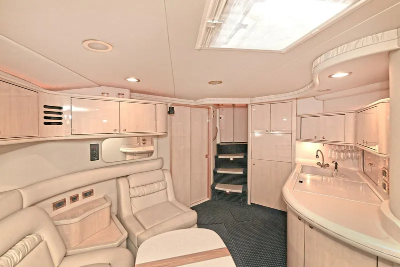 Slide: The Image of Sea Ray 460 Sundancer 2000 - 25