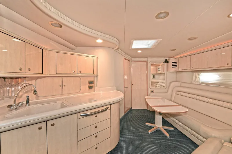 Slide: The Image of Sea Ray 460 Sundancer 2000 - 28