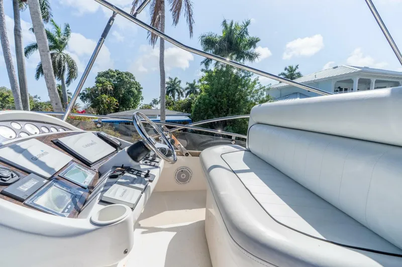 Slide: The Image of Sunseeker 60 Manhattan 2009 - 10