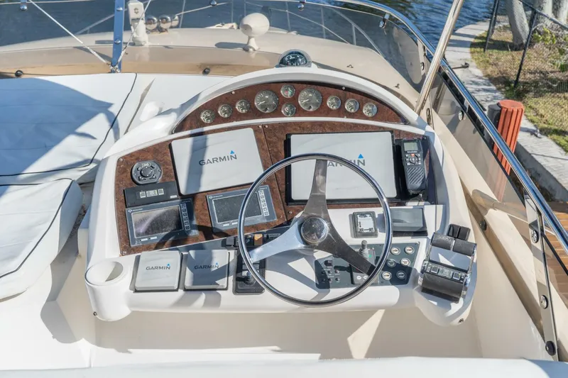 Slide: The Image of Sunseeker 60 Manhattan 2009 - 12