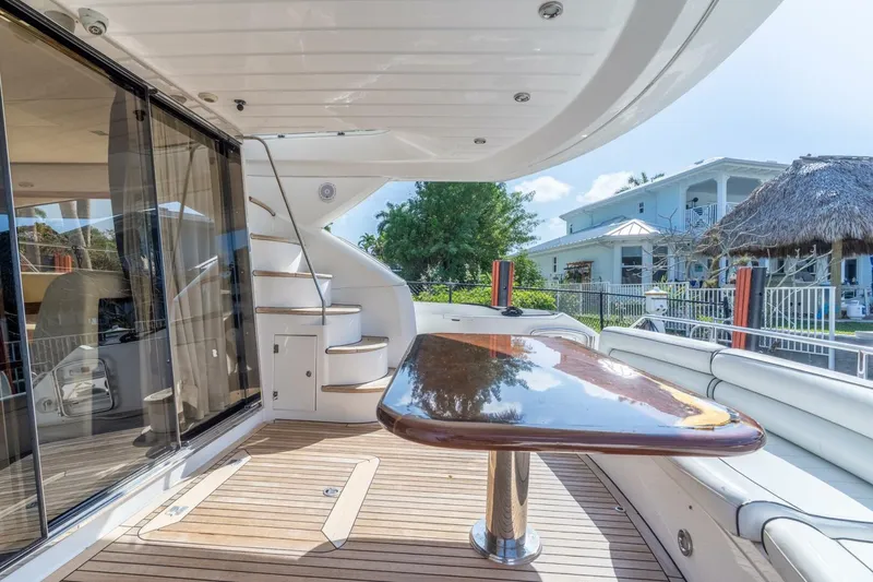 Slide: The Image of Sunseeker 60 Manhattan 2009 - 18