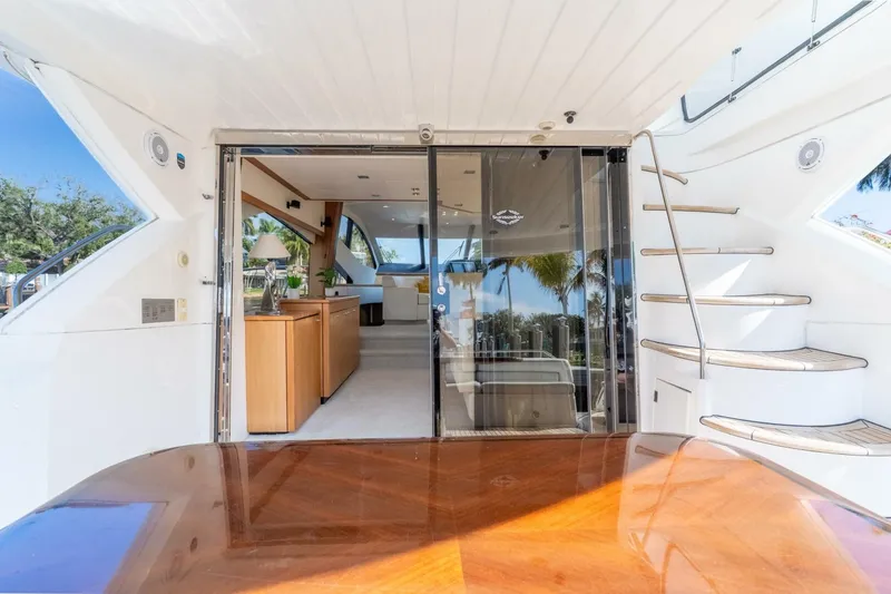Slide: The Image of Sunseeker 60 Manhattan 2009 - 19