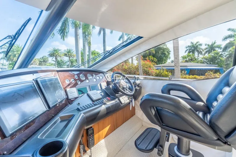 Slide: The Image of Sunseeker 60 Manhattan 2009 - 24