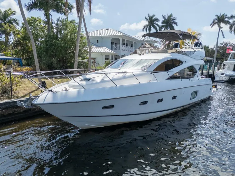 Slide: The Image of Sunseeker 60 Manhattan 2009 - 6