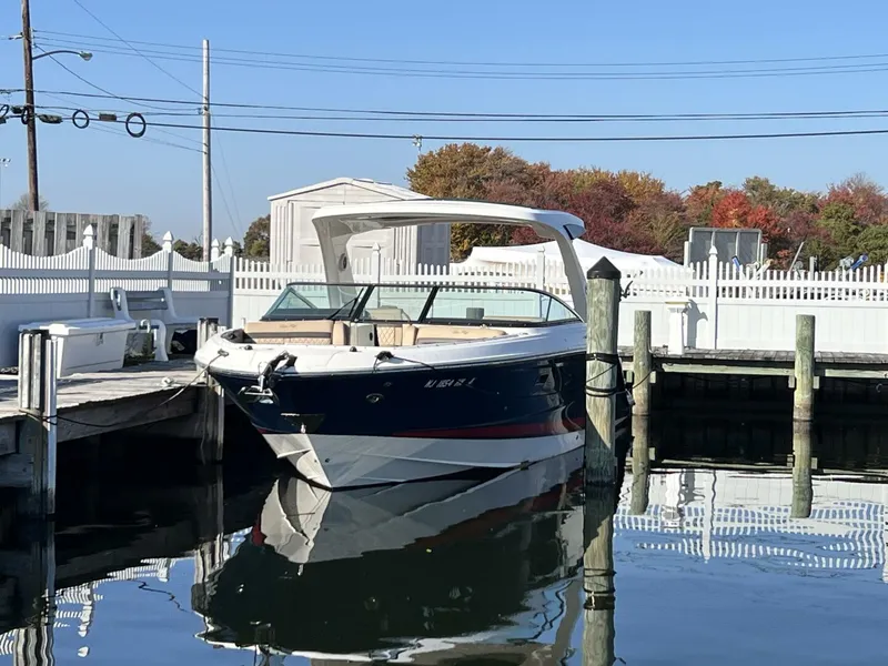 Slide: The Image of Sea Ray 310 SLX 2018 - 2