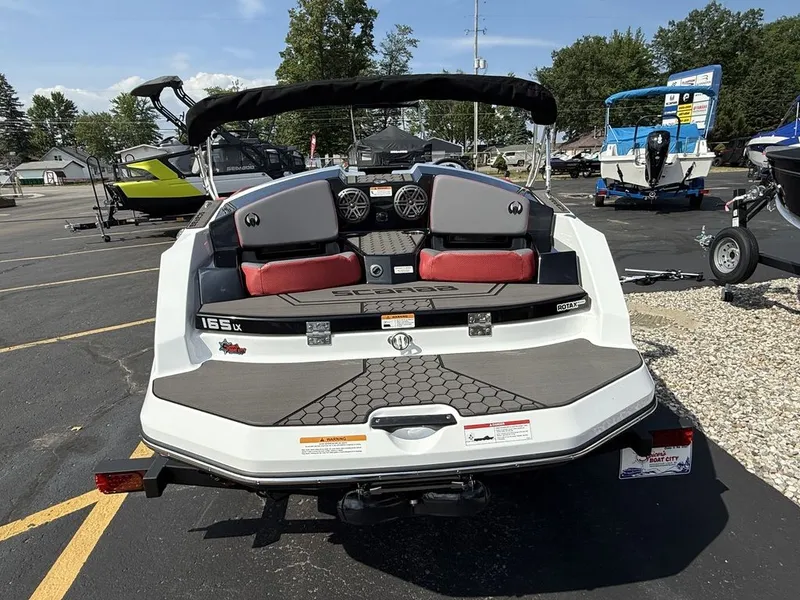 Slide: The Image of Scarab 165 LX 2026 - 4