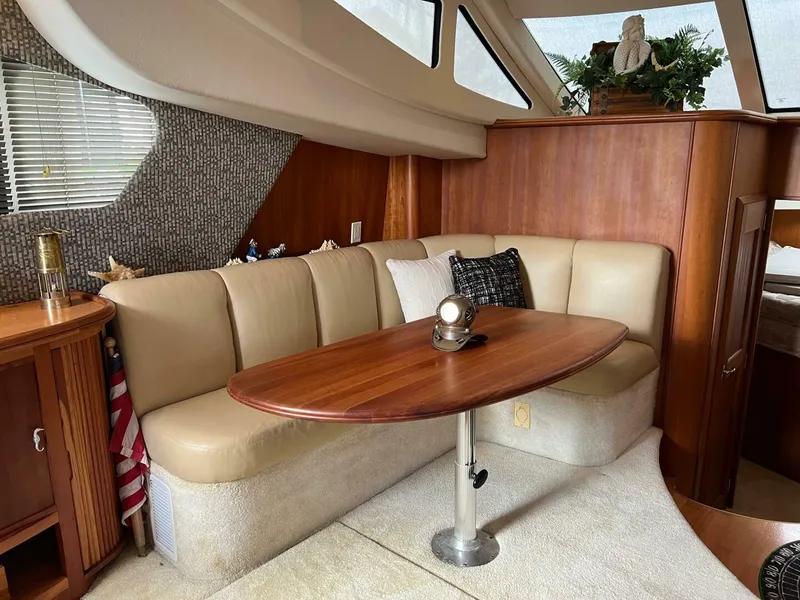 Slide: The Image of Silverton 39 Motor Yacht 2002 - 11