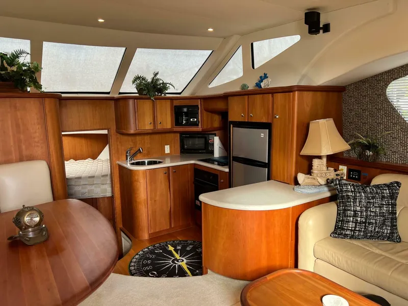 Slide: The Image of Silverton 39 Motor Yacht 2002 - 12