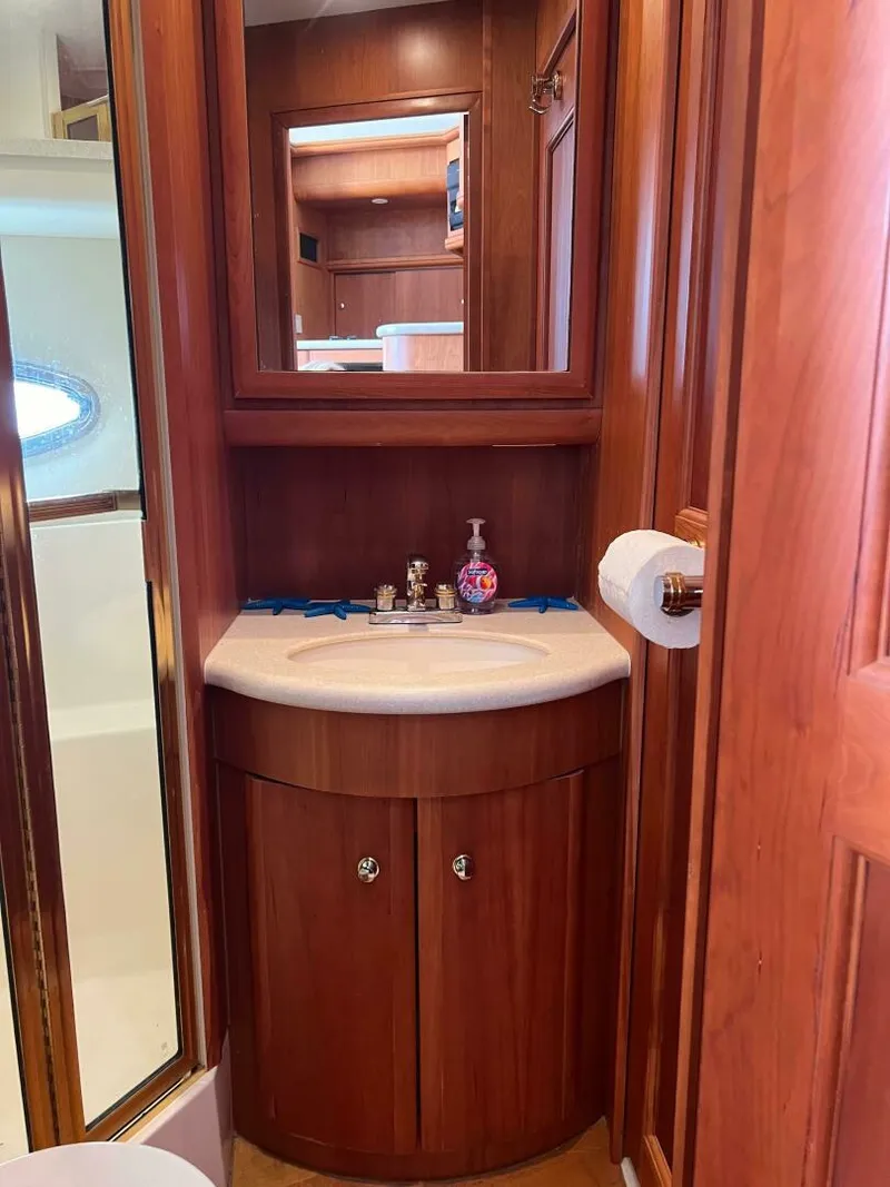 Slide: The Image of Silverton 39 Motor Yacht 2002 - 13