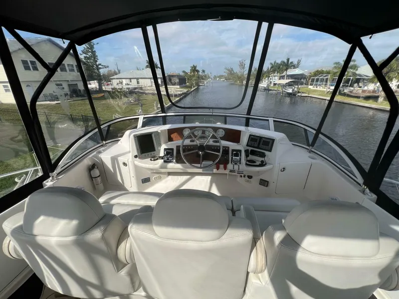 Slide: The Image of Silverton 39 Motor Yacht 2002 - 3