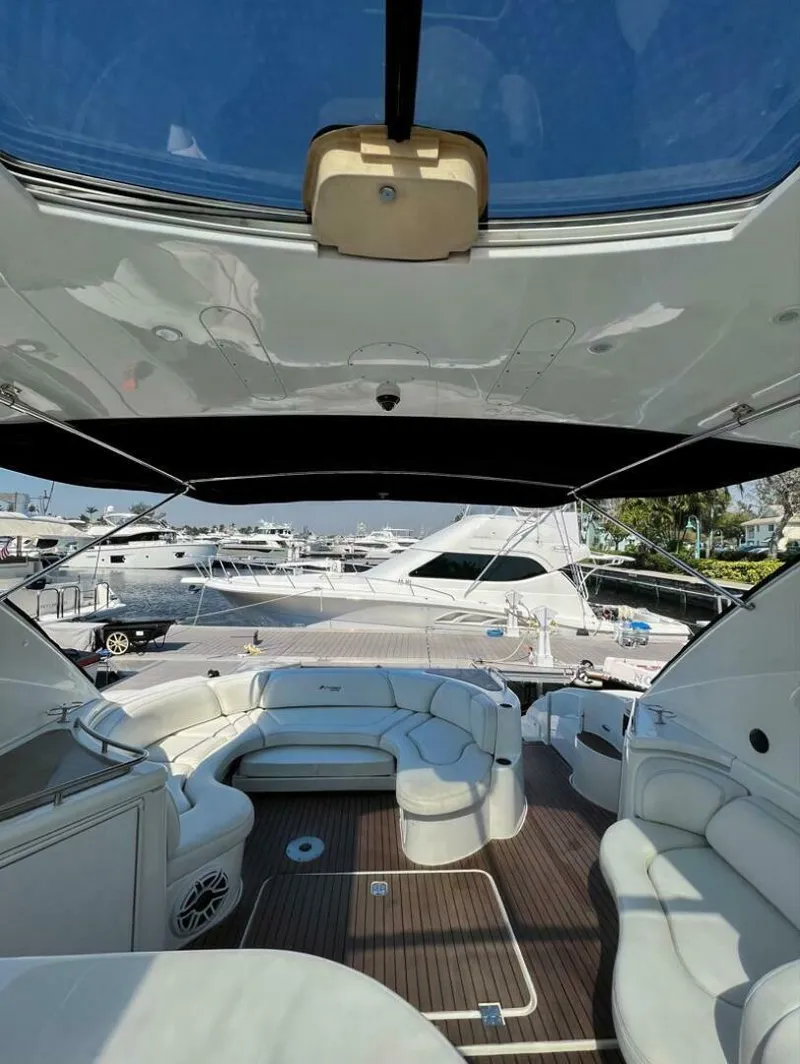 Slide: The Image of Cruisers 560 Express 2011 - 3