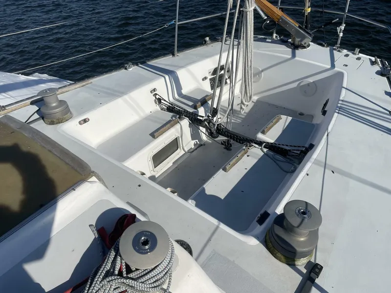Slide: The Image of J Boats J35 1986 - 13