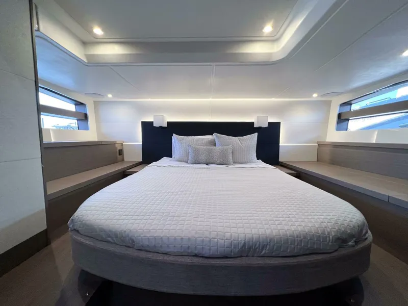 Slide: The Image of Beneteau Gran Turismo 45 2024 - 14