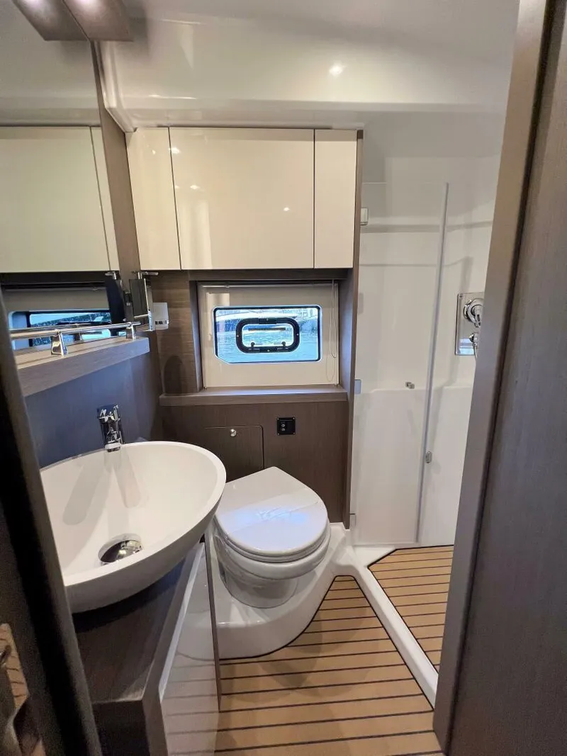Slide: The Image of Beneteau Gran Turismo 45 2024 - 16