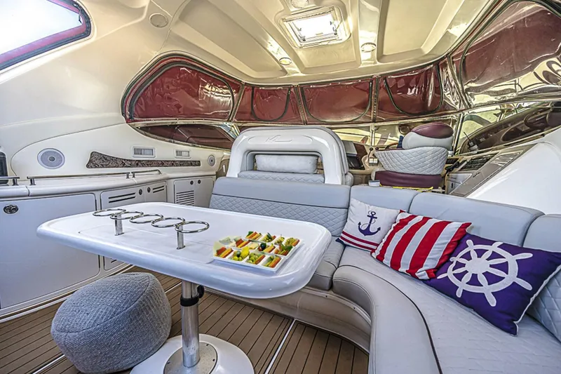 Slide: The Image of Sea Ray 550 Sundancer 2002 - 12