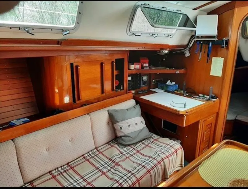 Slide: The Image of J Boats 1988 - 13