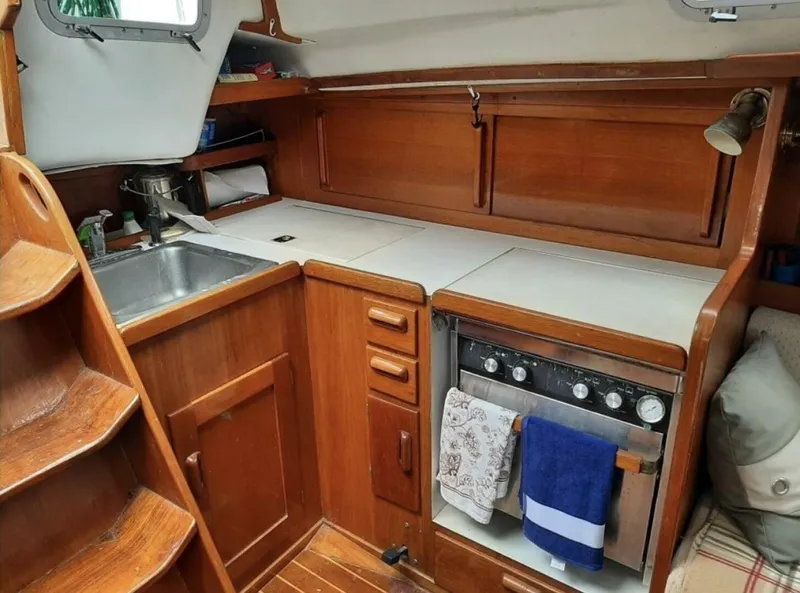 Slide: The Image of J Boats 1988 - 15