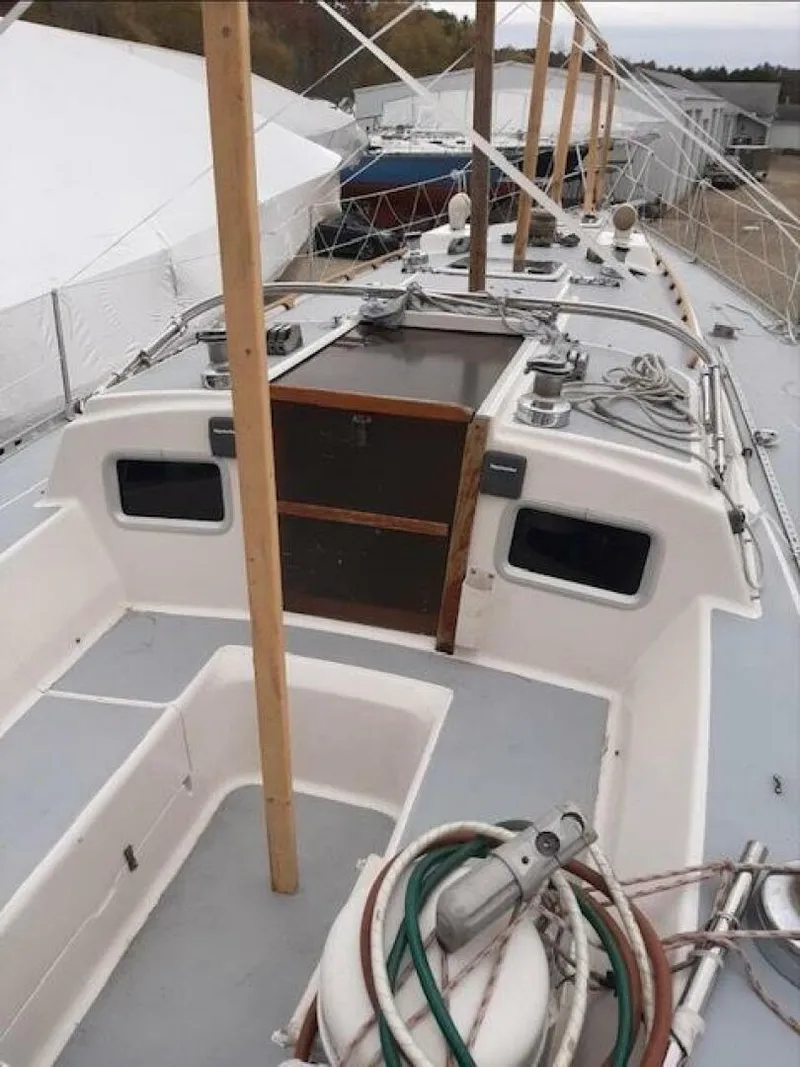 Slide: The Image of J Boats 1988 - 4