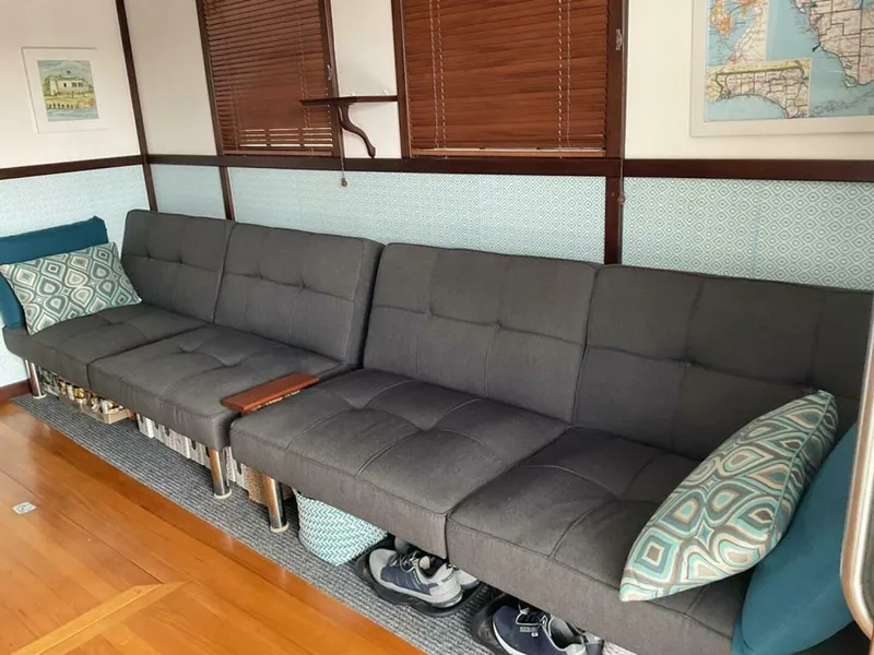 Slide: The Image of Custom Pilothouse 1987 - 12