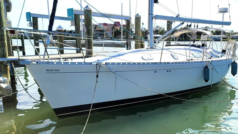 The Image of Beneteau First 38.5 1993 - 0