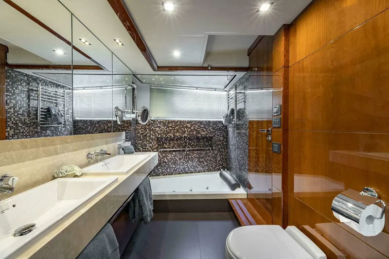 Slide: The Image of Princess 32M 2012 - 50