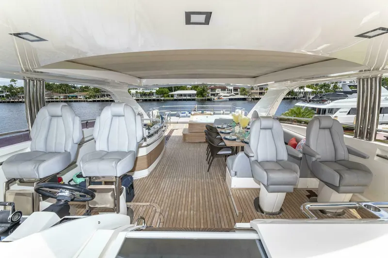 Slide: The Image of Princess 32M 2012 - 52