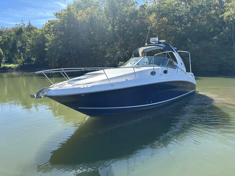 Slide: The Image of Sea Ray 320 Sundancer 2005 - 4