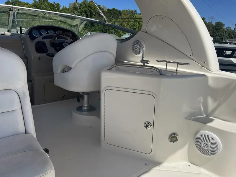 Slide: The Image of Sea Ray 280 Sundancer 2005 - 11