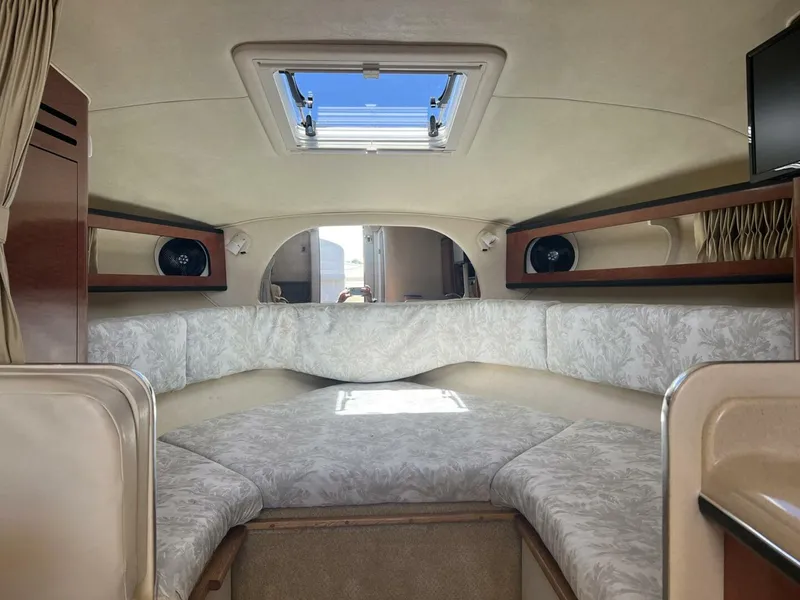 Slide: The Image of Sea Ray 280 Sundancer 2005 - 15