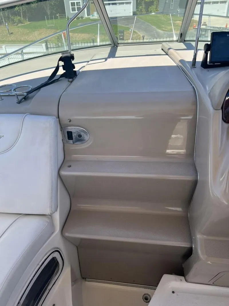 Slide: The Image of Sea Ray 280 Sundancer 2005 - 23