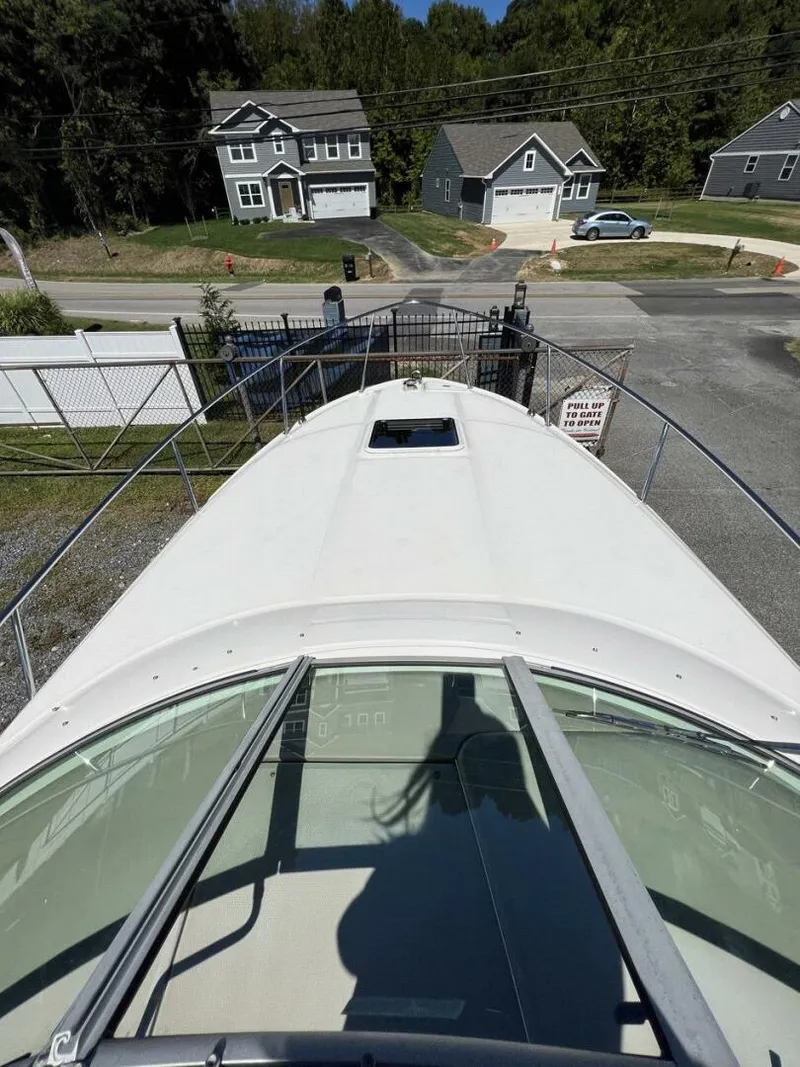 Slide: The Image of Sea Ray 280 Sundancer 2005 - 24