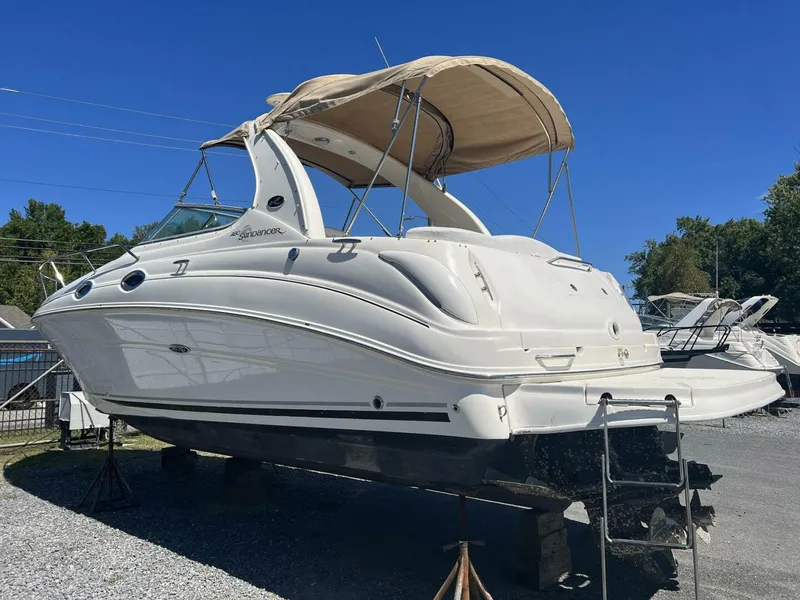 Slide: The Image of Sea Ray 280 Sundancer 2005 - 30
