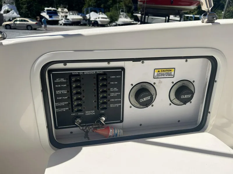 Slide: The Image of Sea Ray 280 Sundancer 2005 - 9
