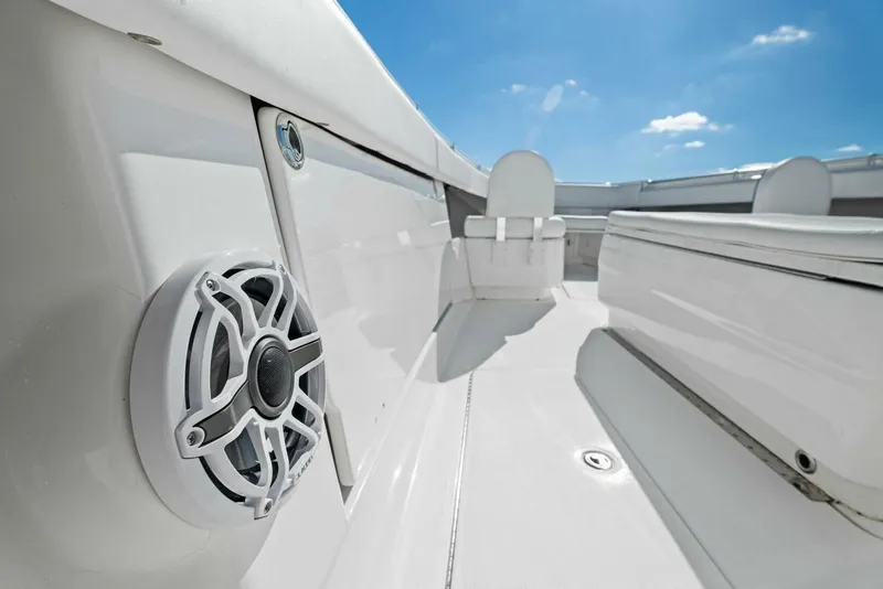 Slide: The Image of Invincible 42 Open Fisherman 2019 - 16