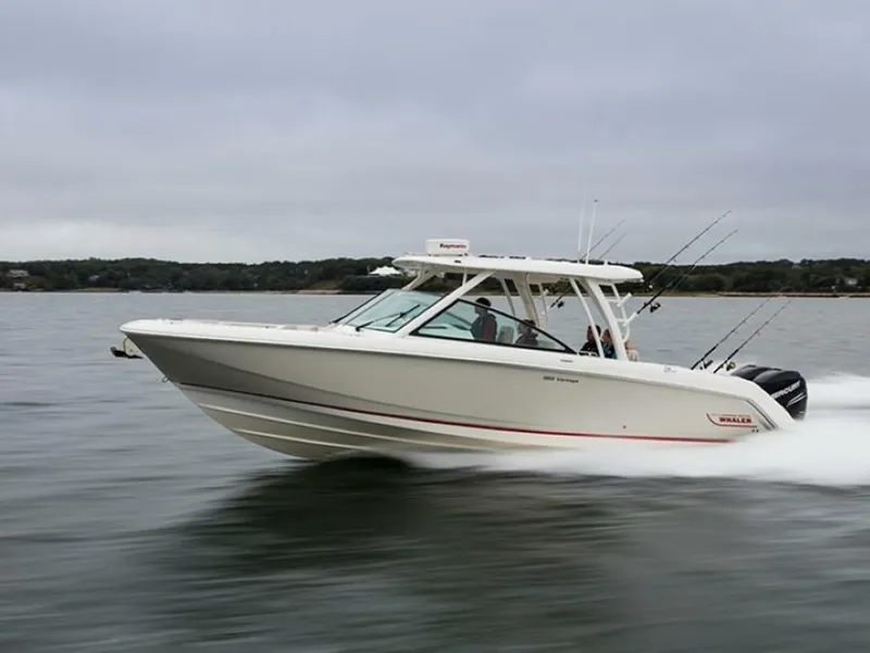 The Image of Boston Whaler 32 Vantage 2021 - 0