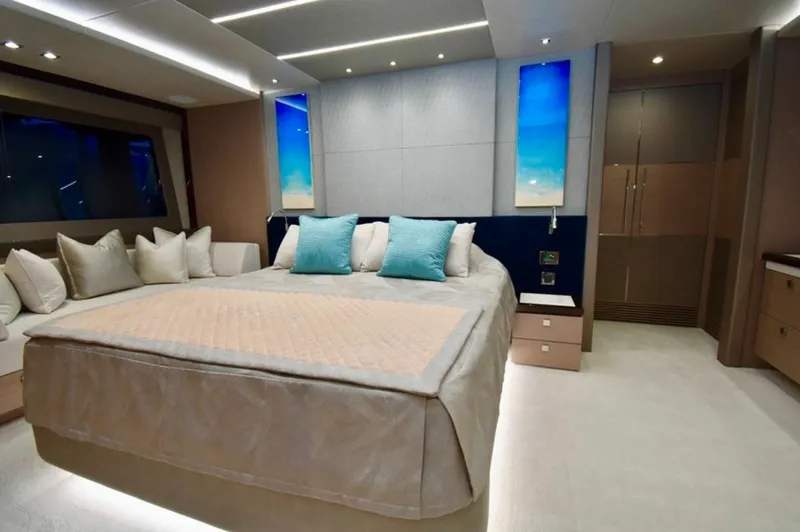 Slide: The Image of Sunseeker Yacht 2018 - 11