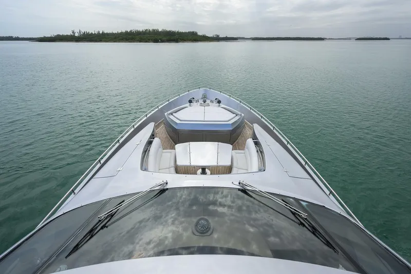Slide: The Image of Pershing 90 Express 2009 - 46