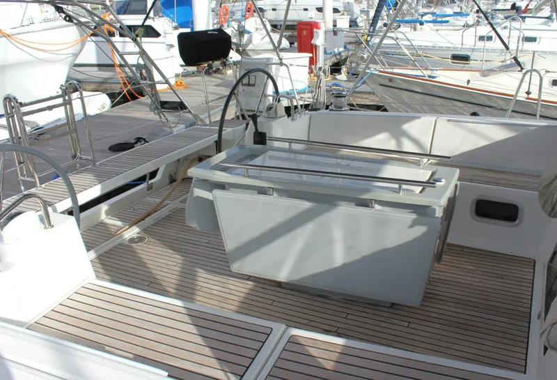 Slide: The Image of Beneteau Oceanis 45 2015 - 12