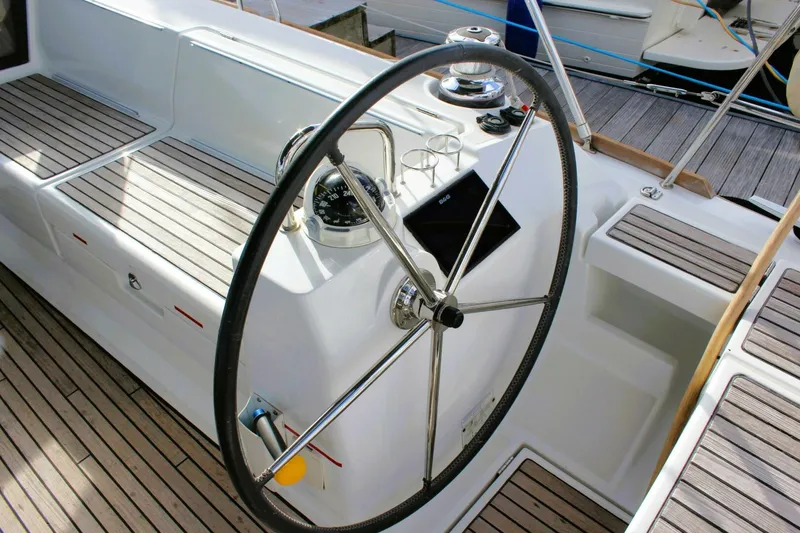 Slide: The Image of Beneteau Oceanis 45 2015 - 15
