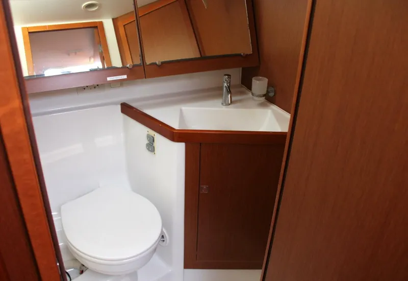 Slide: The Image of Beneteau Oceanis 45 2015 - 31