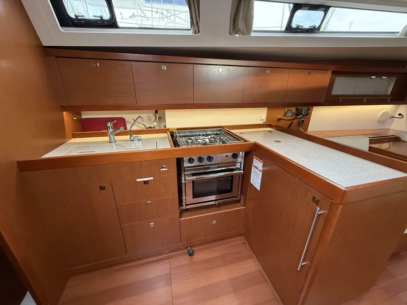 Slide: The Image of Beneteau Oceanis 45 2015 - 38