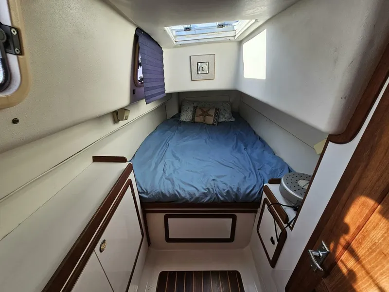Slide: The Image of Endeavour Catamaran Corp 30 1992 - 30