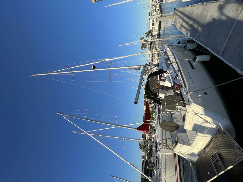 Slide: The Image of Jeanneau 389 2020 - 5