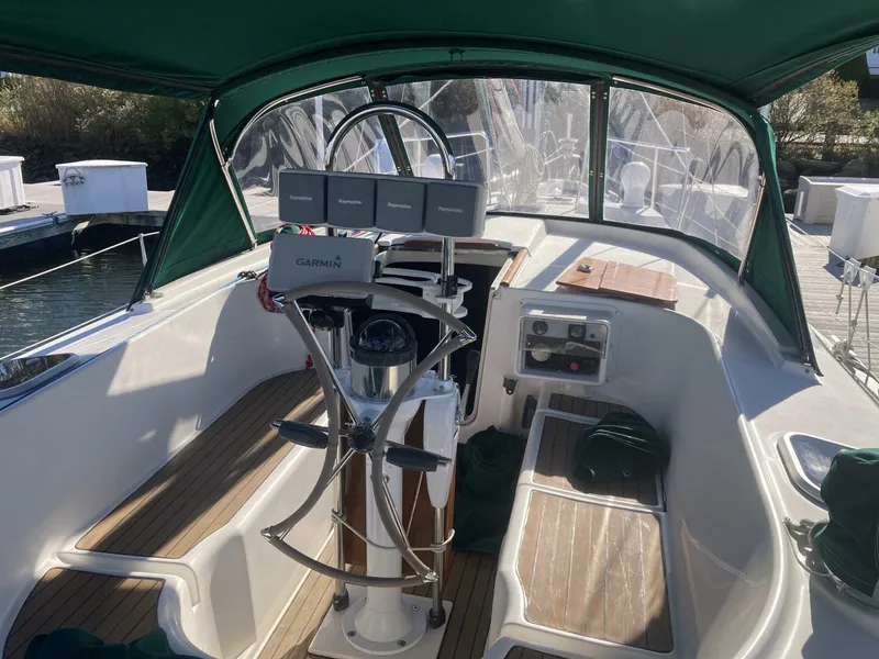 Slide: The Image of Beneteau 40 CC 1996 - 12