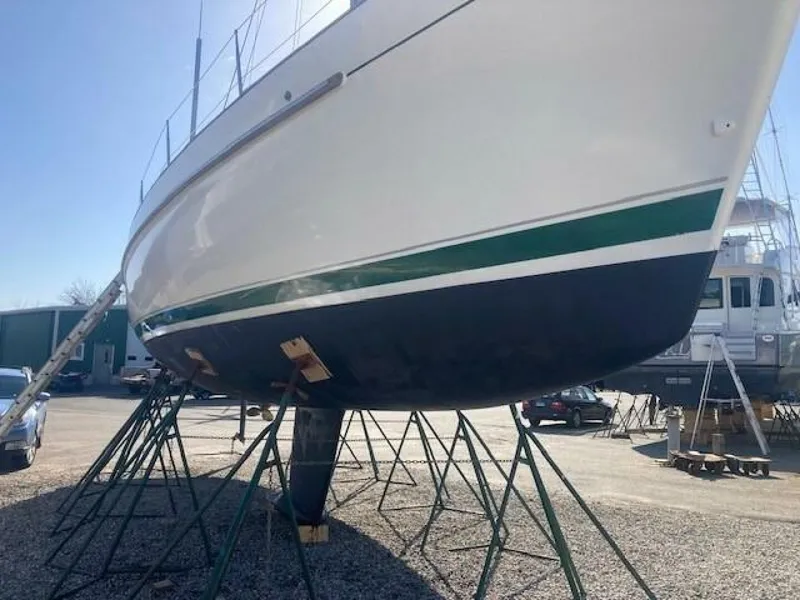 Slide: The Image of Beneteau 40 CC 1996 - 42