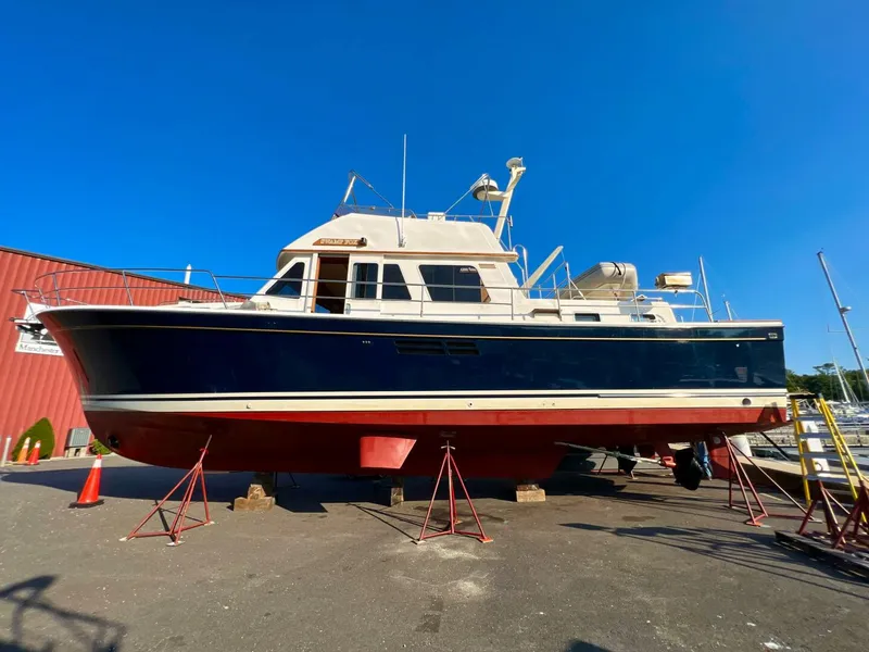 The Image of Sabre Sabreline 47 2001 - 0