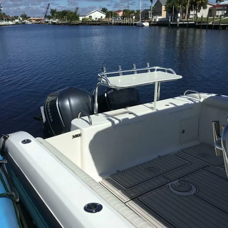 Slide: The Image of Century 3200 Center Console 2004 - 4