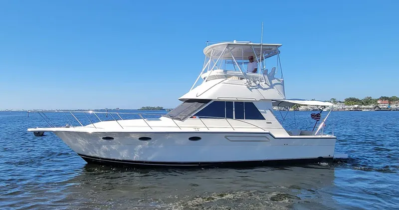 The Image of Tiara 3600 Convertible 1994 - 0