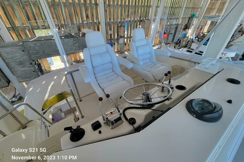 Slide: The Image of Tiara 3600 Convertible 1994 - 6