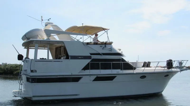 The Image of Californian 42 Motor Yacht 1987 - 0
